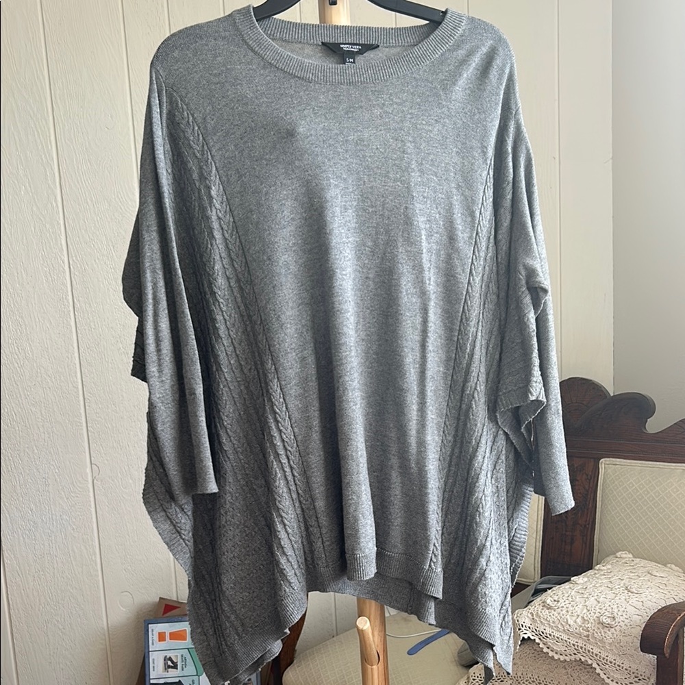 Simply Vera Vera Wang Gray Poncho